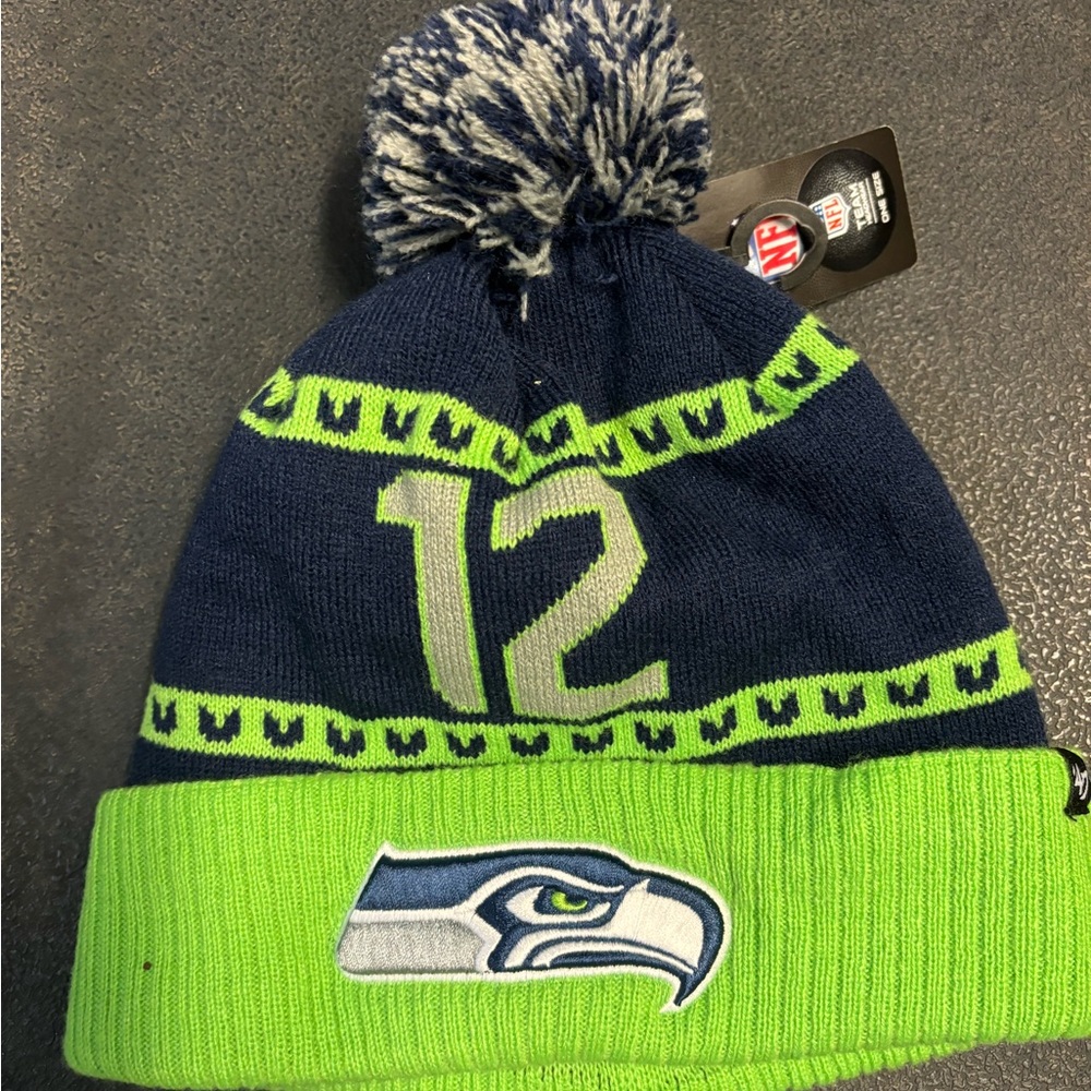 3 NBW NWT Seahawk Beanies
